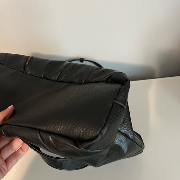 Matt & Nat bag ✨ - Picture 9 of 10